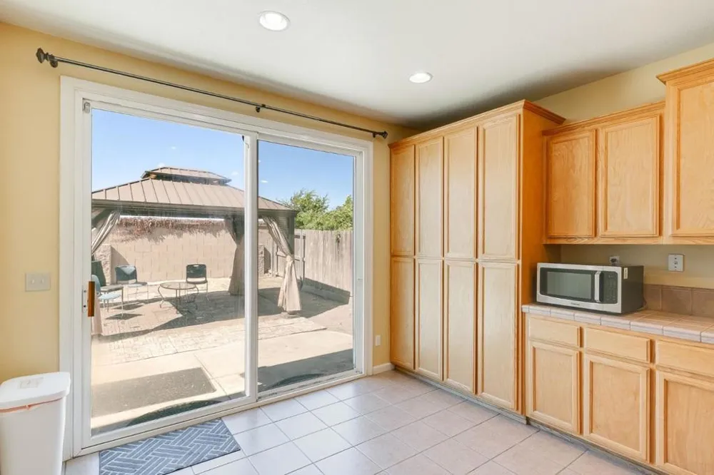 2027 Evening St Stockton, CA 95209