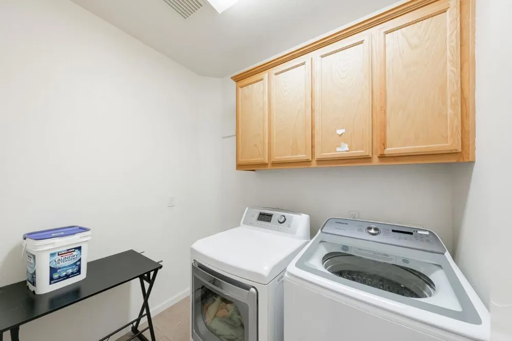 2027 Evening St Stockton, CA 95209