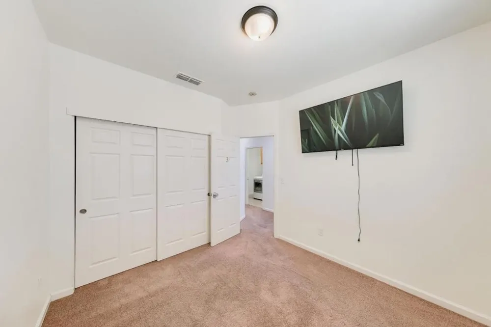 2027 Evening St Stockton, CA 95209