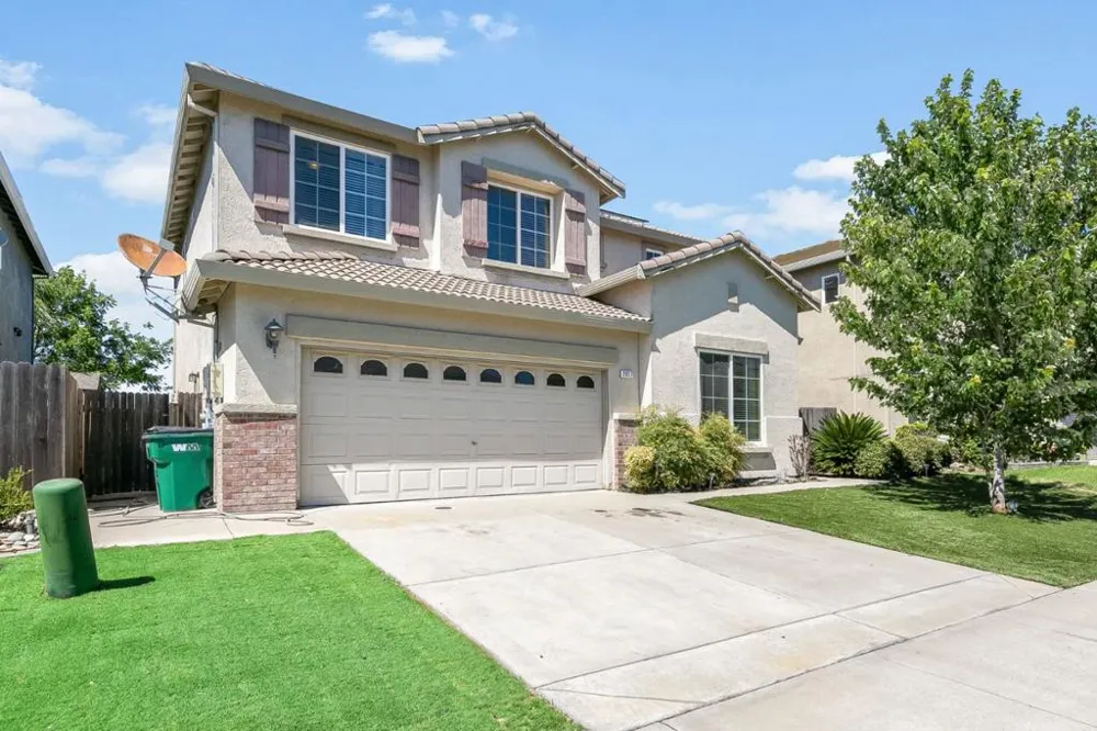2027 Evening St Stockton, CA 95209