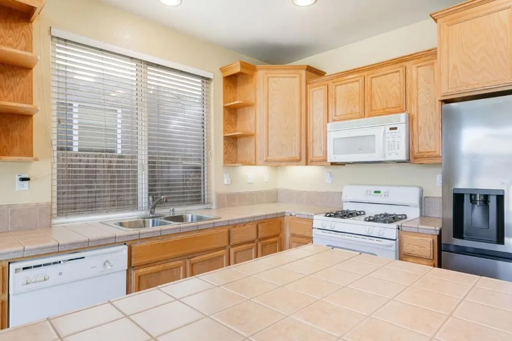 2027 Evening St Stockton, CA 95209