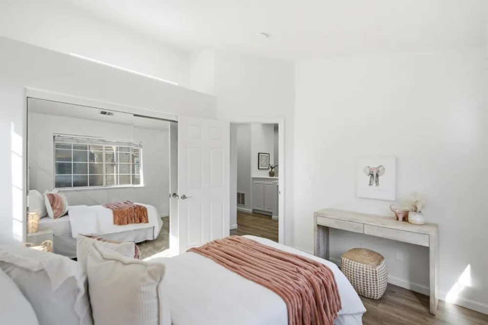 1171 La Rochelle Terrace #G Sunnyvale, CA 94089