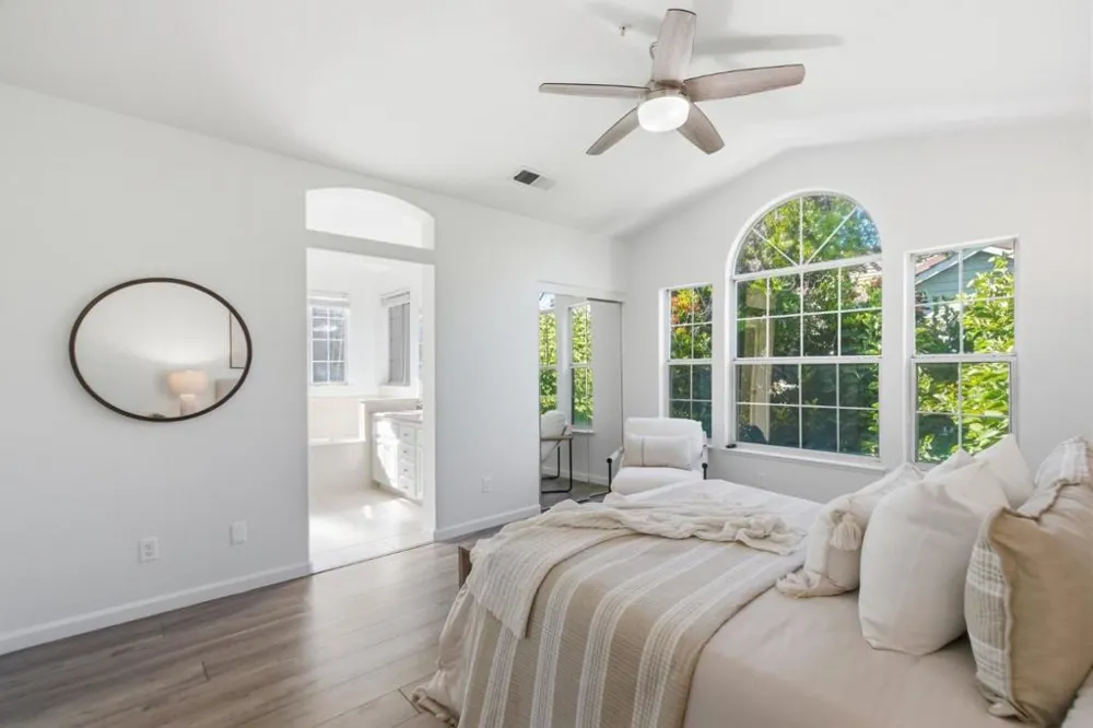 1171 La Rochelle Terrace #G Sunnyvale, CA 94089