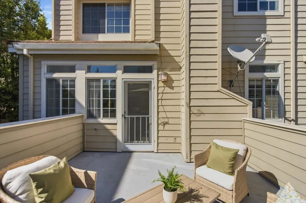 1171 La Rochelle Terrace #G Sunnyvale, CA 94089