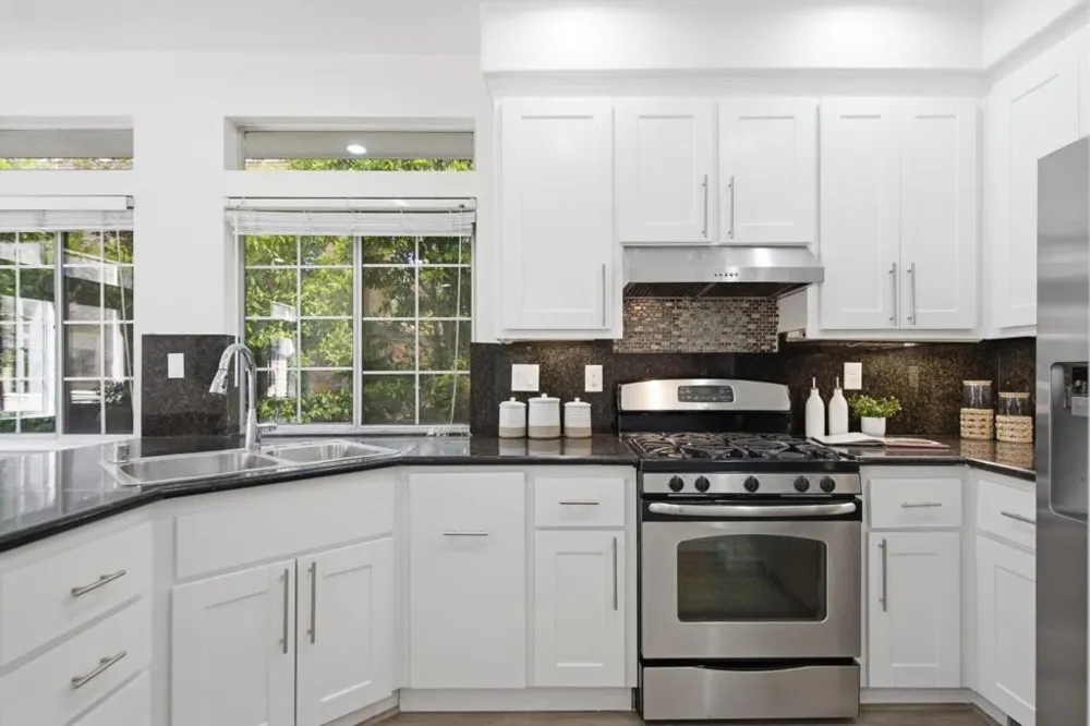 1171 La Rochelle Terrace #G Sunnyvale, CA 94089