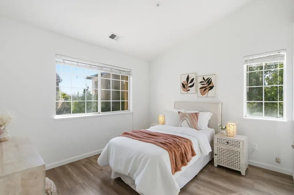 1171 La Rochelle Terrace #G Sunnyvale, CA 94089