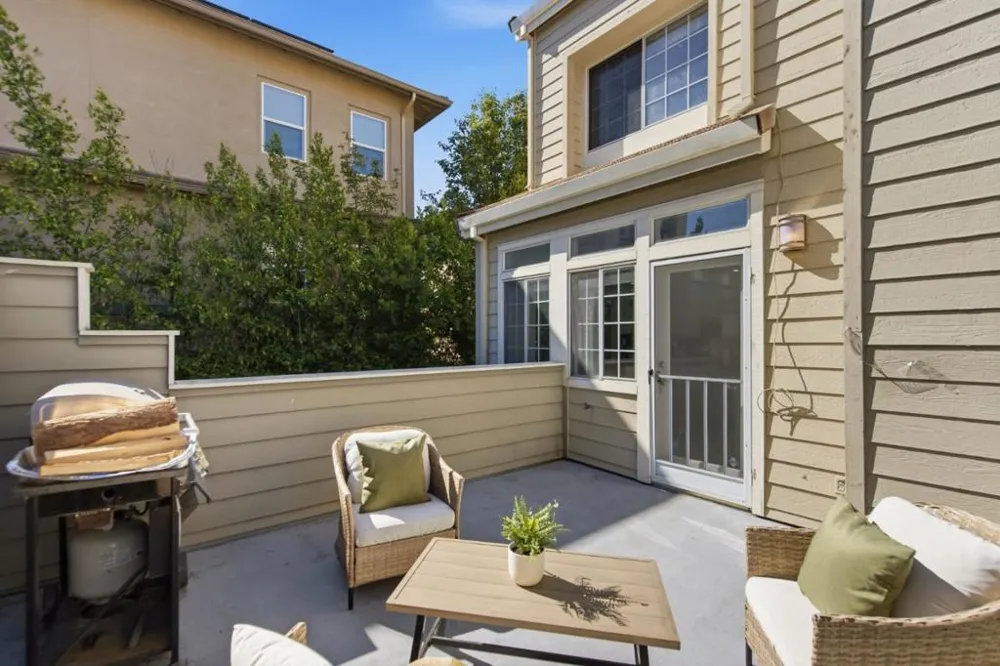 1171 La Rochelle Terrace #G Sunnyvale, CA 94089