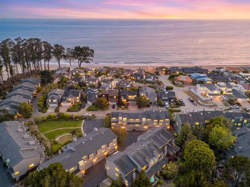1125 Via Tornasol Aptos, CA 95003