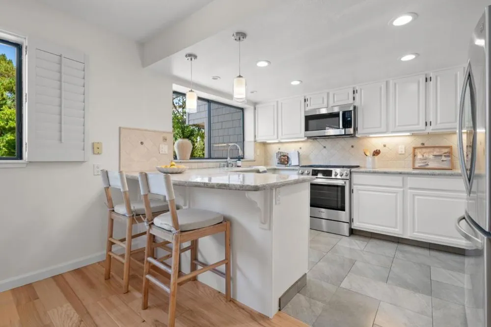 1125 Via Tornasol Aptos, CA 95003