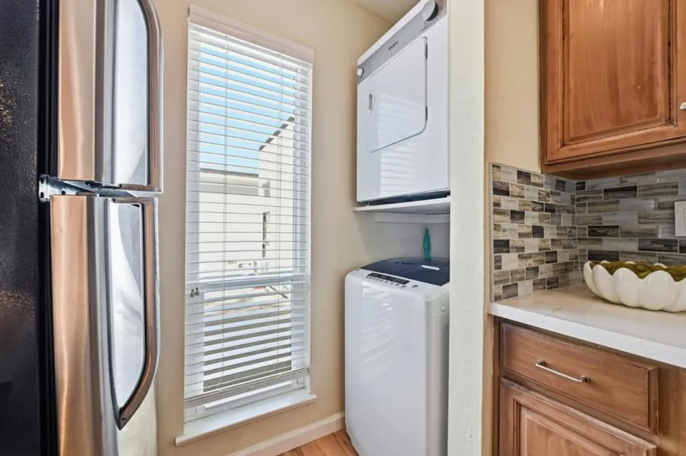 1919 Alameda De Las Pulgas #130 San Mateo, CA 94403