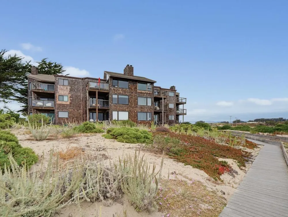 76 Pelican Watsonville, CA 95076