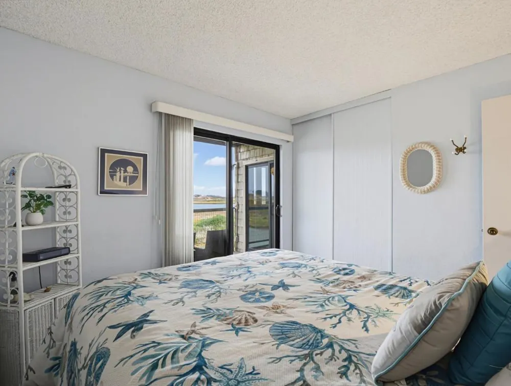 76 Pelican Watsonville, CA 95076