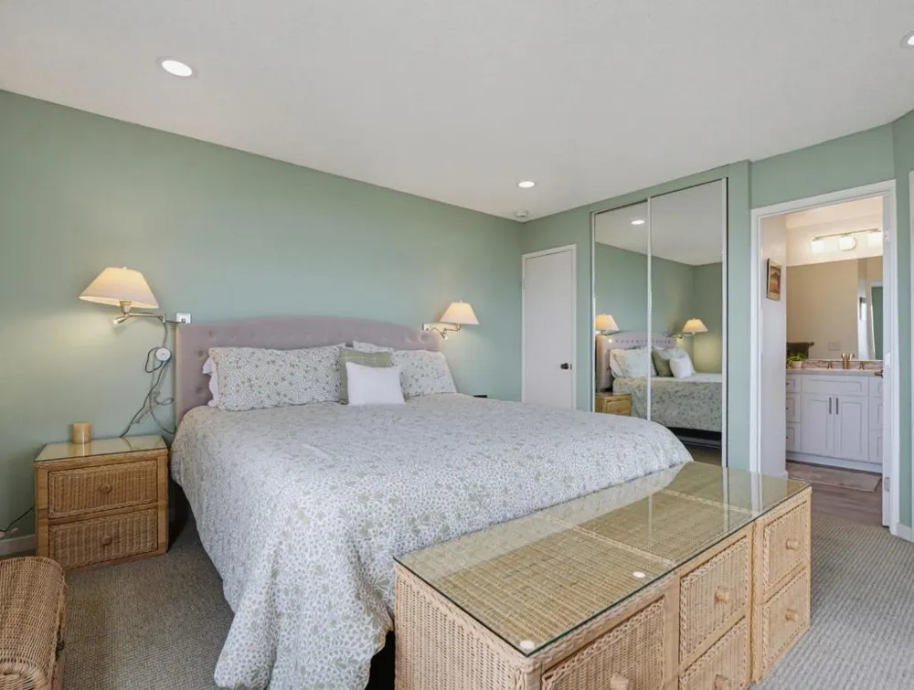 76 Pelican Watsonville, CA 95076