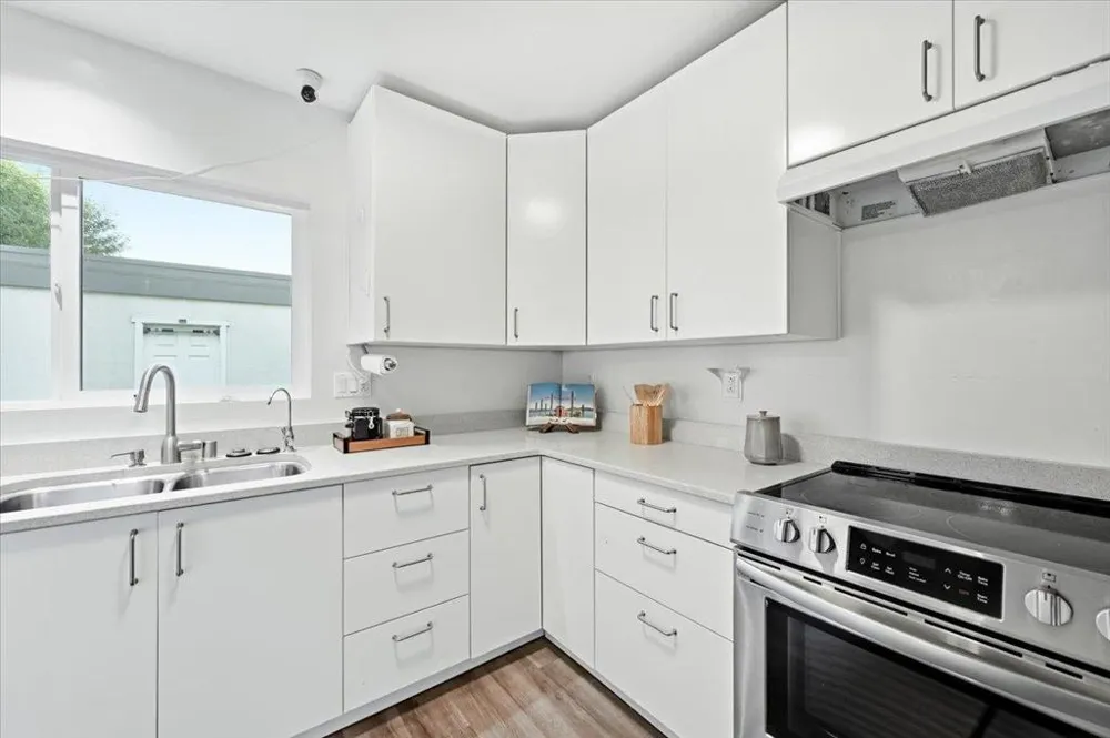 2175 Meadowgate Way San Jose, CA 95132