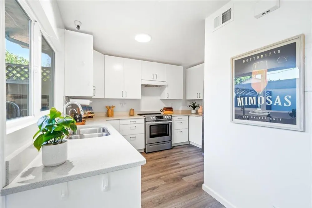 2175 Meadowgate Way San Jose, CA 95132