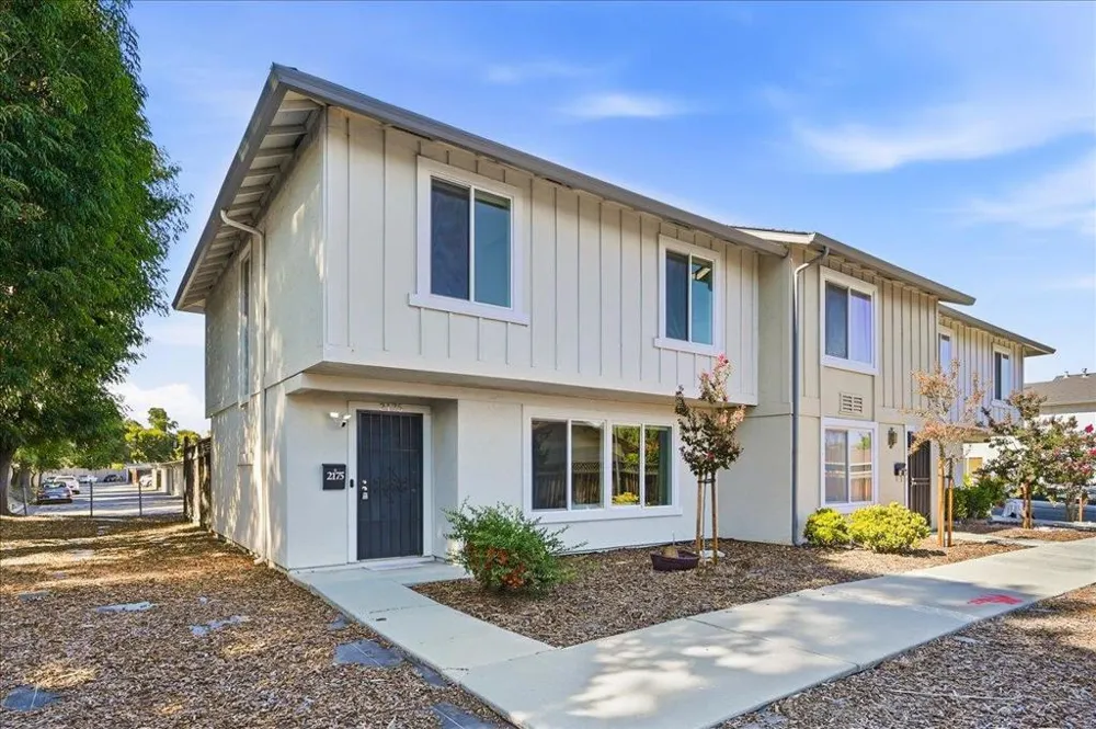 2175 Meadowgate Way San Jose, CA 95132
