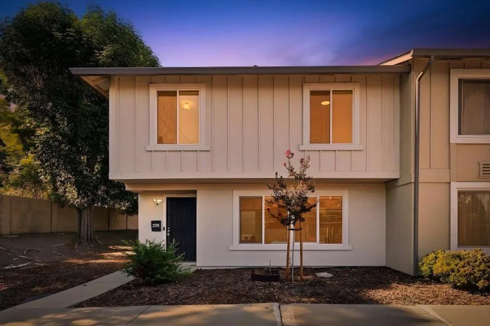 2175 Meadowgate Way San Jose, CA 95132