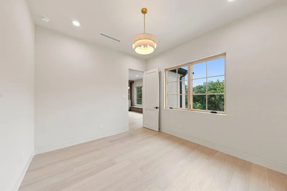 3023 Nottingham Street West University Place, TX 77005