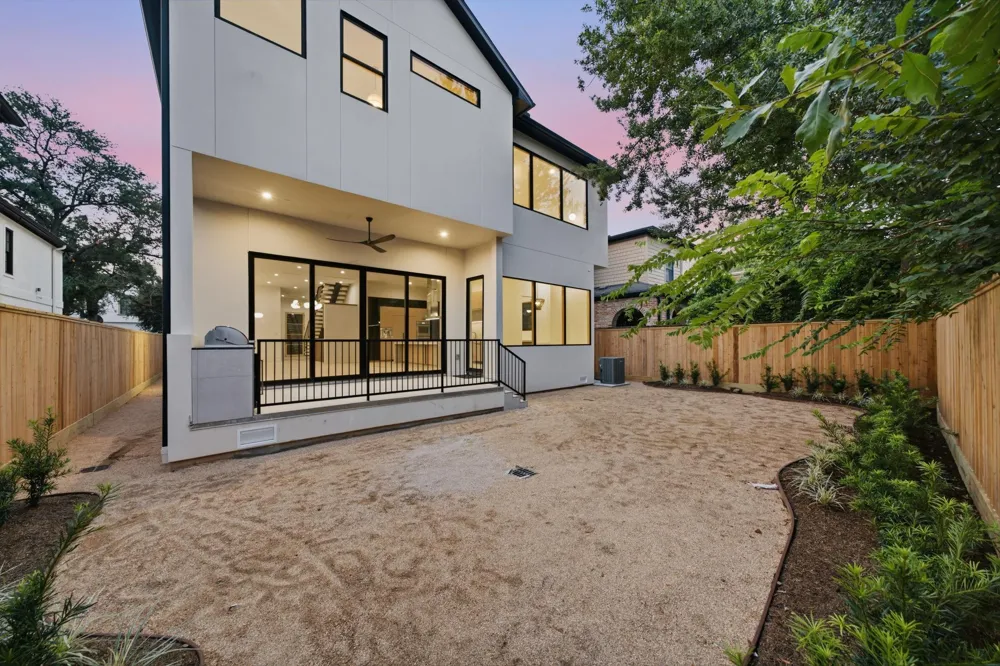 3023 Nottingham Street West University Place, TX 77005