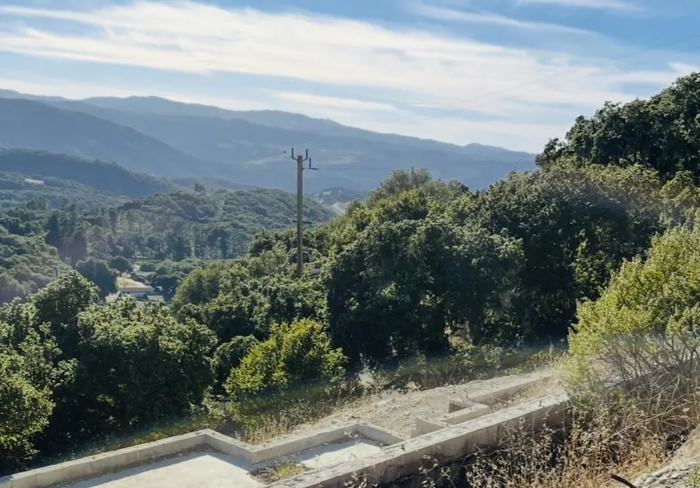 26135 Zdan Road Carmel Valley, CA 93924
