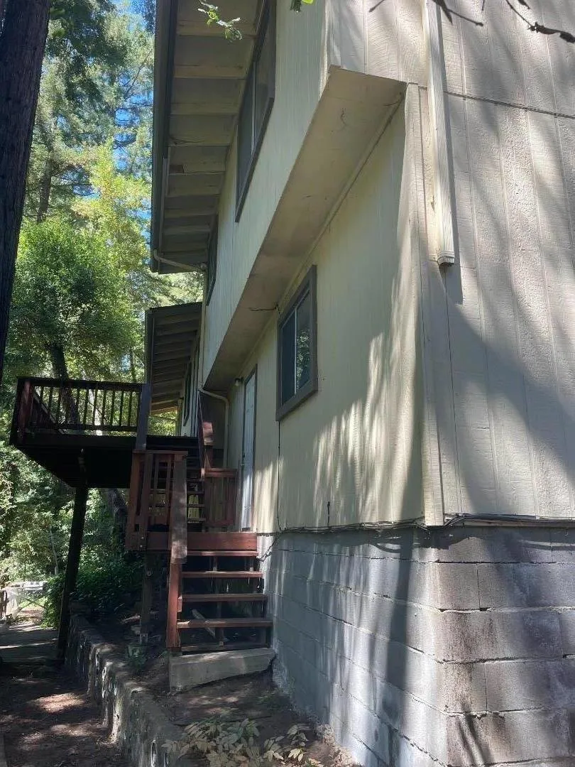 11045 Riverside Road Brookdale, CA 95007