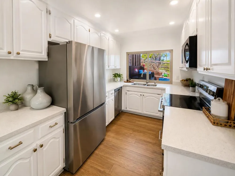 22963 Longdown Road Cupertino, CA 95014