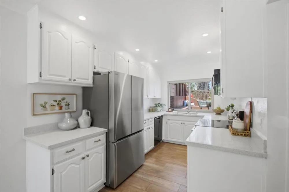 22963 Longdown Road Cupertino, CA 95014