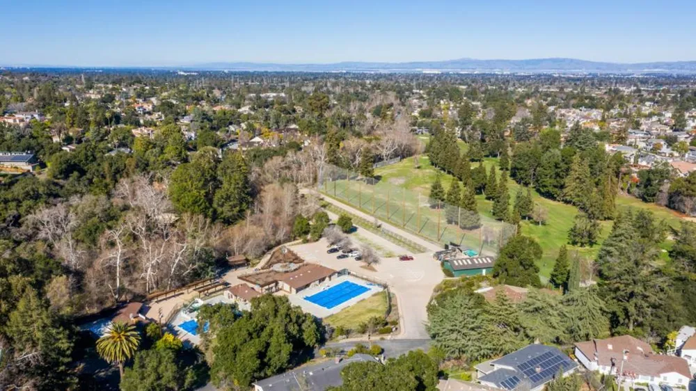 22963 Longdown Road Cupertino, CA 95014