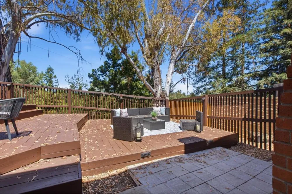 22963 Longdown Road Cupertino, CA 95014