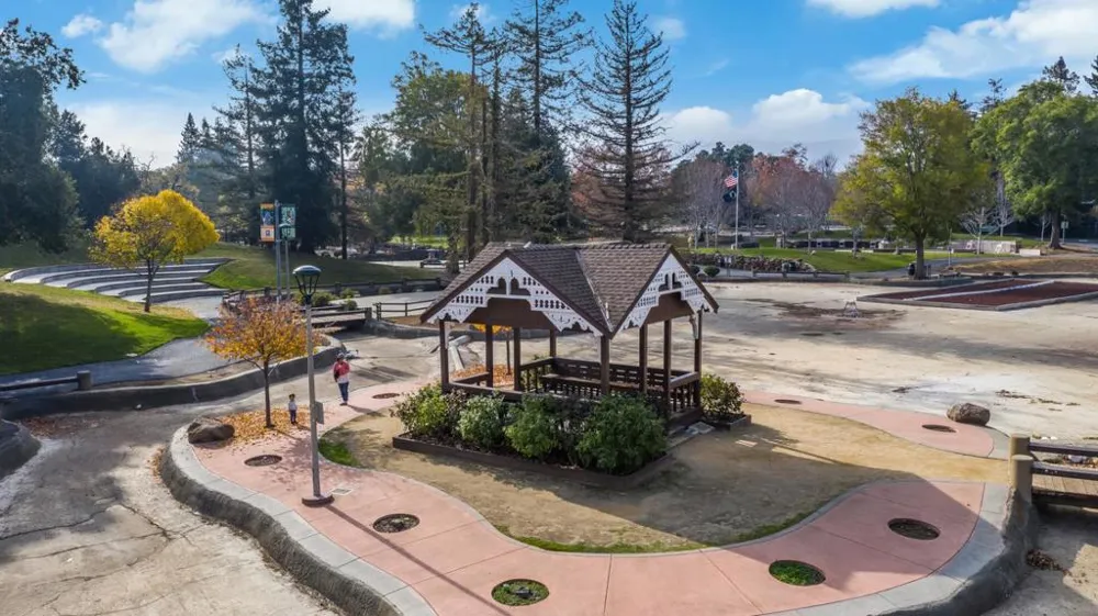 22963 Longdown Road Cupertino, CA 95014