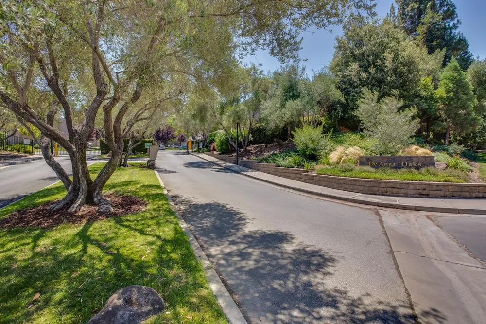 22963 Longdown Road Cupertino, CA 95014