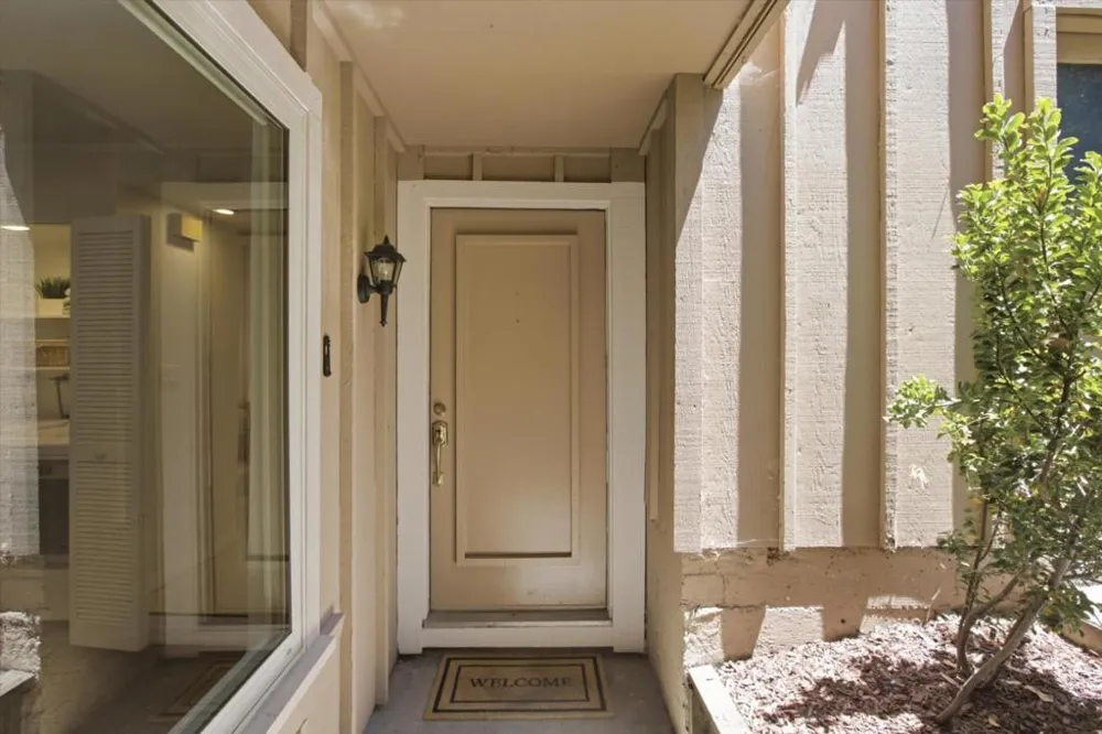 22963 Longdown Road Cupertino, CA 95014