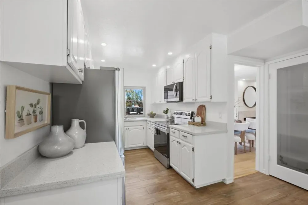 22963 Longdown Road Cupertino, CA 95014