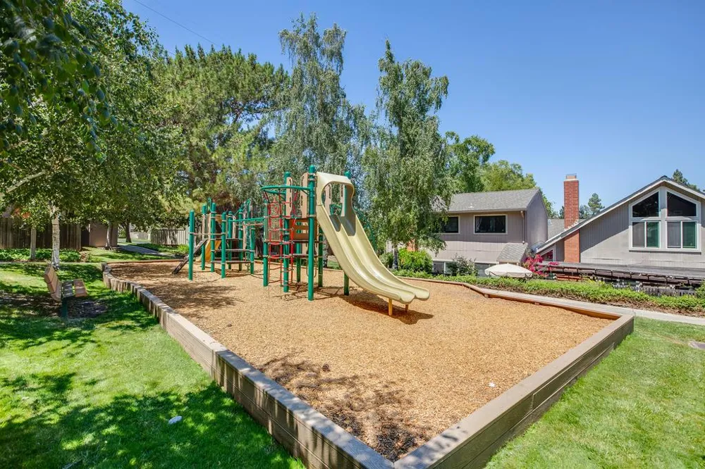 22963 Longdown Road Cupertino, CA 95014