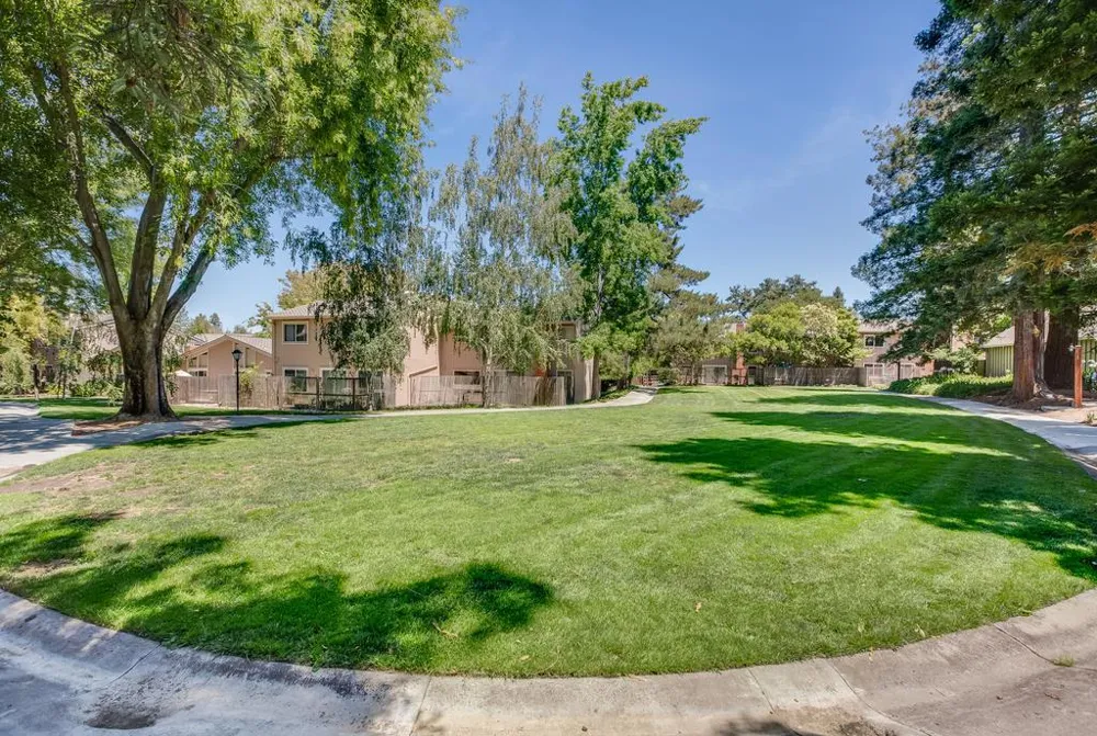 22963 Longdown Road Cupertino, CA 95014