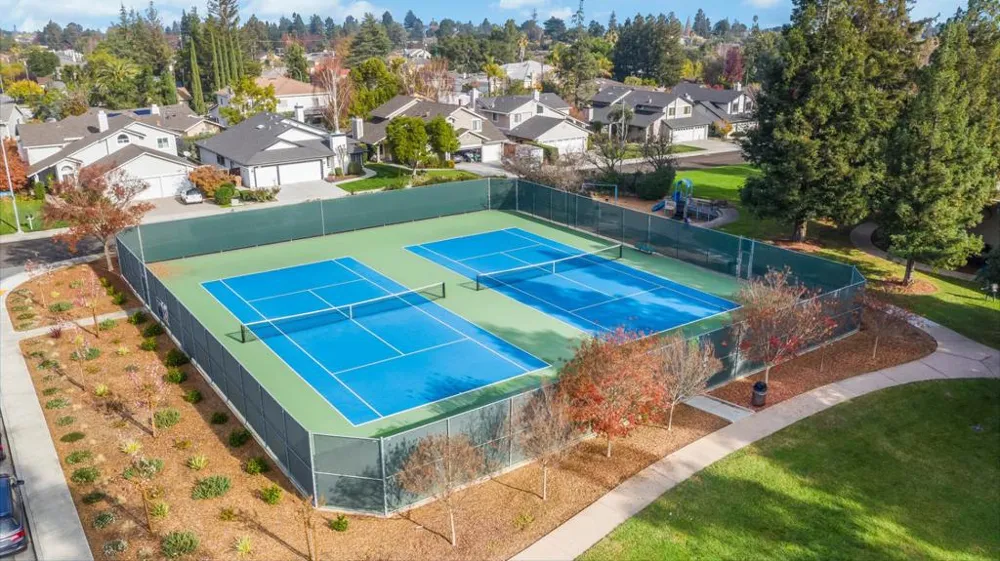 22963 Longdown Road Cupertino, CA 95014