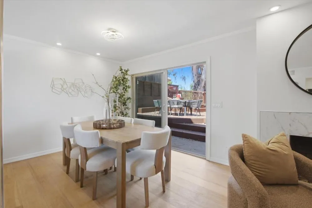 22963 Longdown Road Cupertino, CA 95014