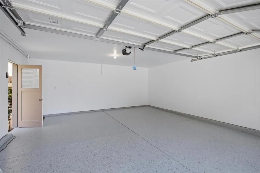 22963 Longdown Road Cupertino, CA 95014