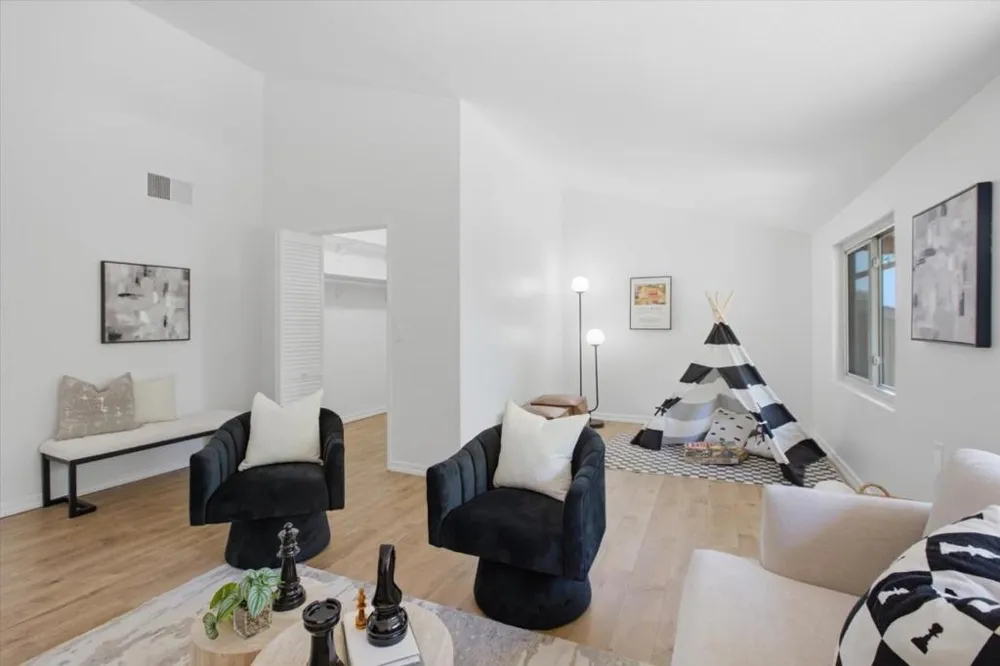 22963 Longdown Road Cupertino, CA 95014