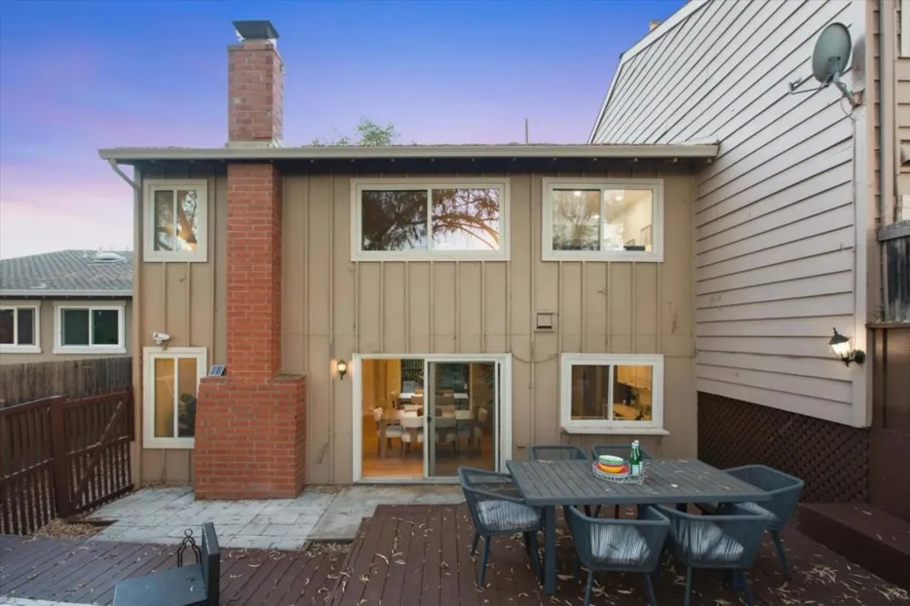 22963 Longdown Road Cupertino, CA 95014