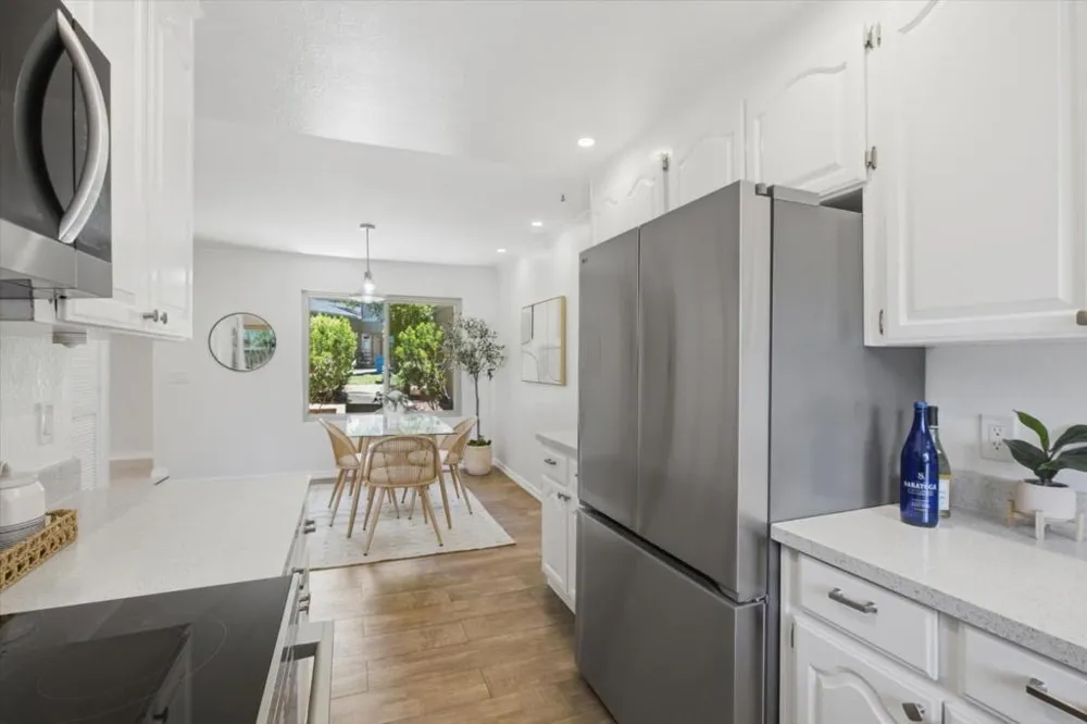 22963 Longdown Road Cupertino, CA 95014