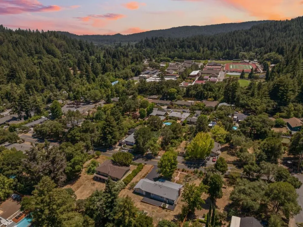 260 El Solyo Heights Drive Felton, CA 95018