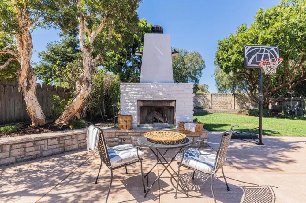 746 Nacional Court Salinas, CA 93901