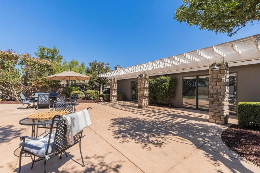 746 Nacional Court Salinas, CA 93901