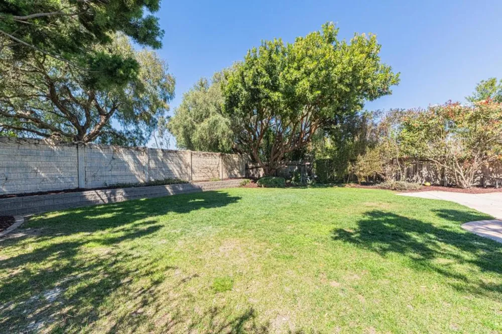 746 Nacional Court Salinas, CA 93901
