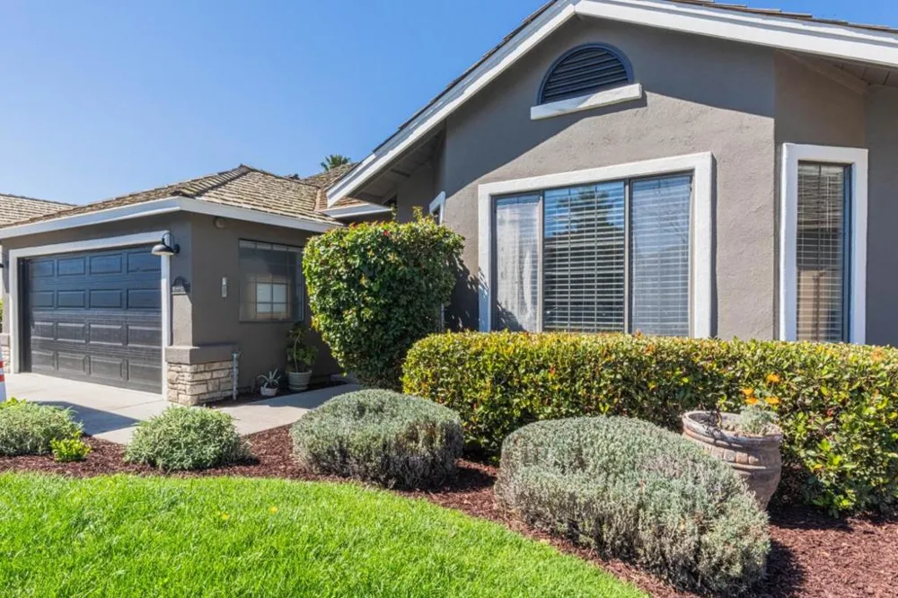 746 Nacional Court Salinas, CA 93901