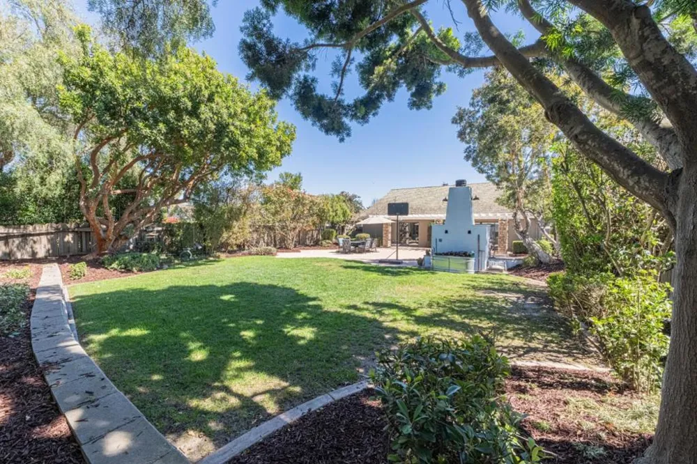 746 Nacional Court Salinas, CA 93901