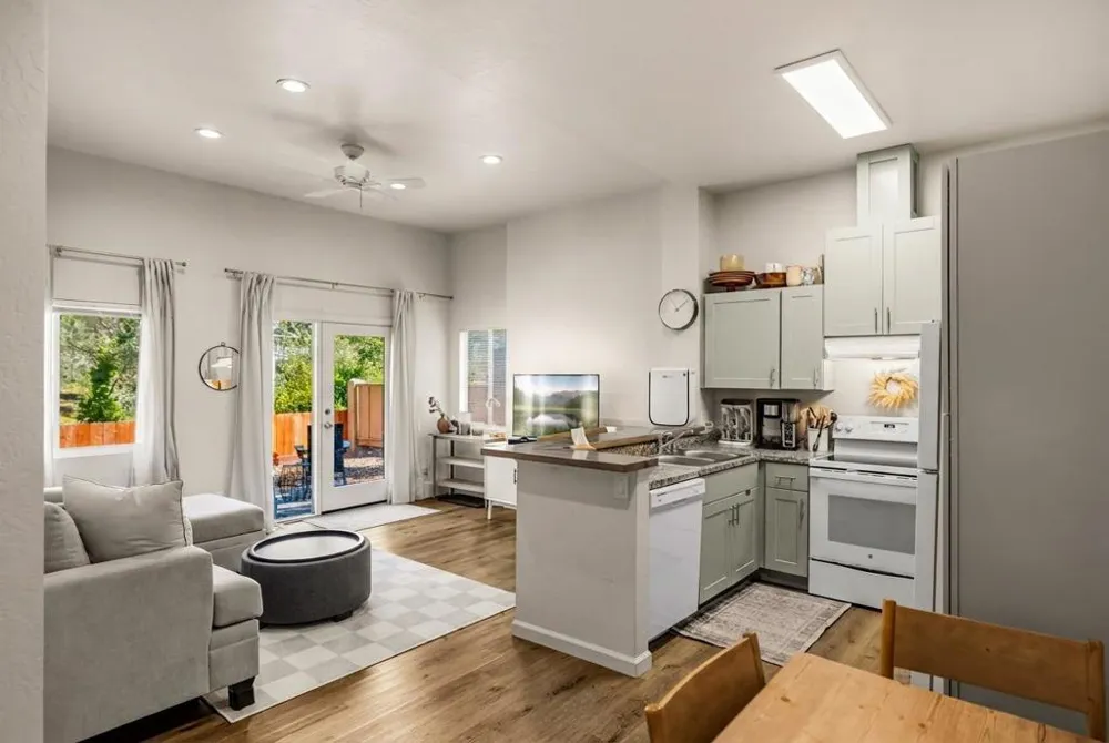 244 Mar Vista Drive Monterey, CA 93940