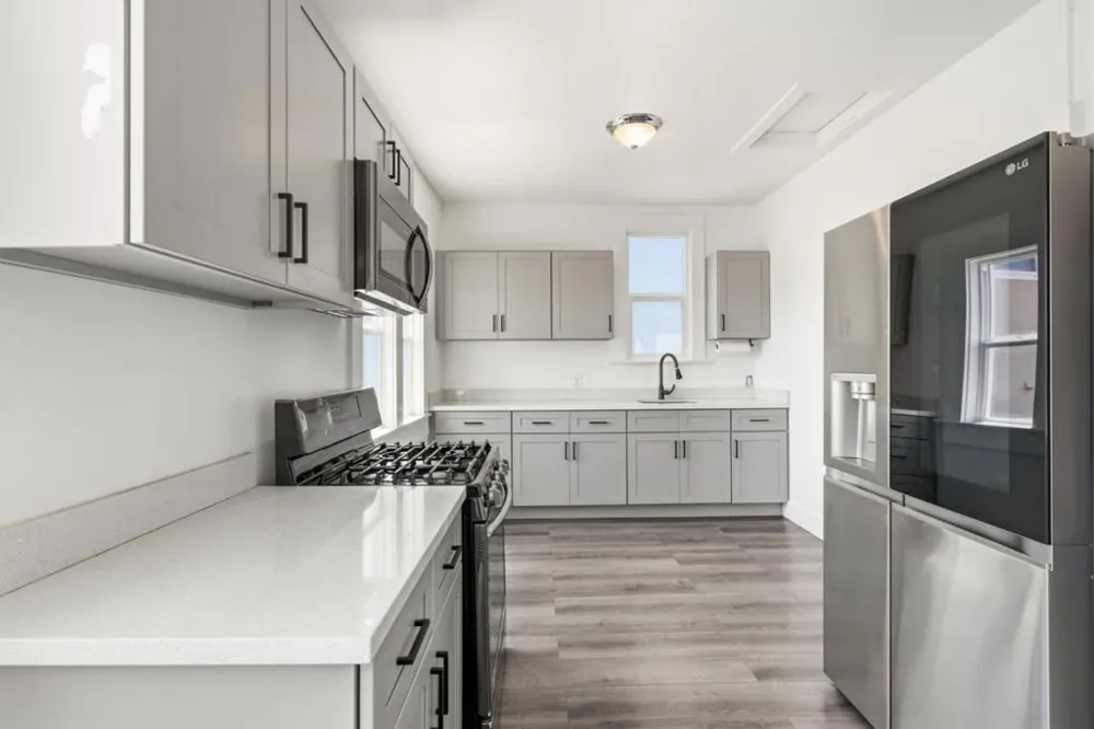 523 Baden Avenue South San Francisco, CA 94080