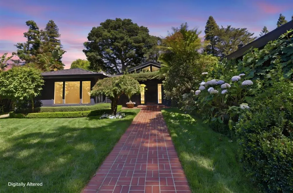 820 Eucalyptus Avenue Hillsborough, CA 94010